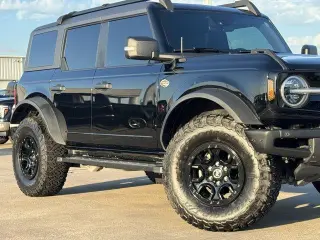 Ford Bronco 2023 4x4 Base Advanced 4dr SUV