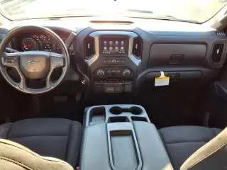 Chevrolet Silverado 1500 2024 4x4 Custom Trail Boss 4dr Crew Cab 5.8 ft. SB