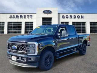 Ford F-250 Super Duty 2023 4x4 XL 4dr Crew Cab 8 ft. LB Pickup