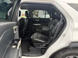 Ford Explorer 2023 XLT 4 SUV