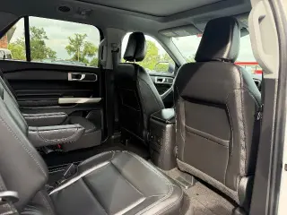 Ford Explorer 2023 XLT 4 SUV