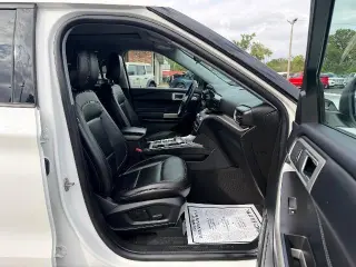 Ford Explorer 2023 XLT 4 SUV