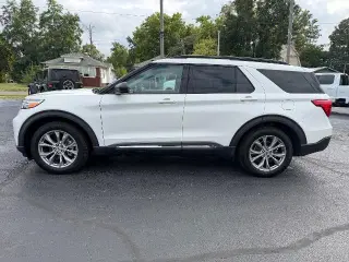 Ford Explorer 2023 XLT 4 SUV