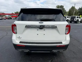 Ford Explorer 2023 XLT 4 SUV