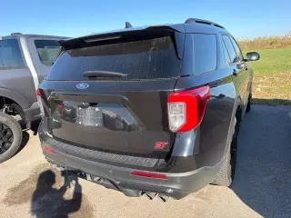 Ford Explorer 2023 AWD ST 4dr SUV
