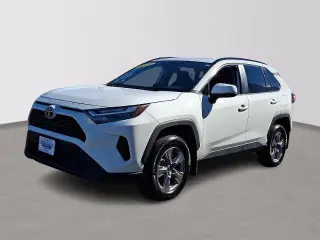 Toyota RAV4 2024 XLE 4dr SUV