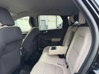 Ford Escape 2020 con tracción en las cuatro ruedas SE 4dr SUV