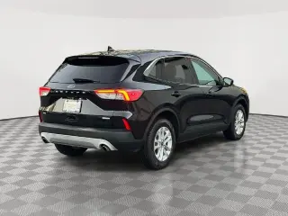 Ford Escape 2020 con tracción en las cuatro ruedas SE 4dr SUV