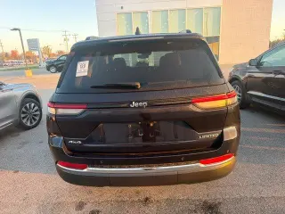 Jeep Grand Cherokee 2023 4x4 Limited 4dr SUV