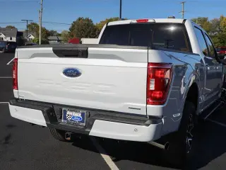 Ford F-150 2022 4x4 XLT 4dr SuperCrew 5.5 ft. SB