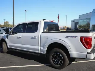 Ford F-150 2022 4x4 XLT 4dr SuperCrew 5.5 ft. SB