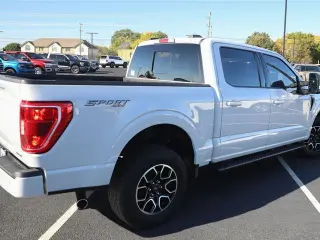 Ford F-150 2022 4x4 XLT 4dr SuperCrew 5.5 ft. SB