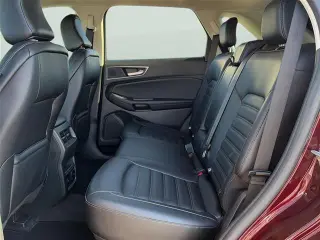 Ford Edge 2024 con tracción en las fouraz SEL 4dr SUV