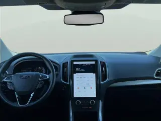 Ford Edge 2024 con tracción en las fouraz SEL 4dr SUV