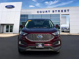 Ford Edge 2024 con tracción en las fouraz SEL 4dr SUV
