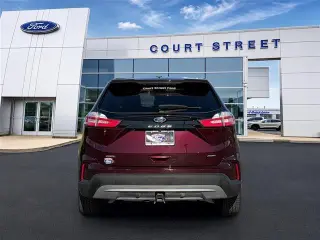 Ford Edge 2024 con tracción en las fouraz SEL 4dr SUV