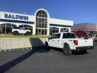 Ford F-150 2024 4x4 STX 4dr SuperCrew 5.5 ft. SB