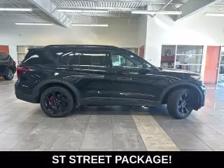Ford Explorer 2023 AWD ST 4dr SUV