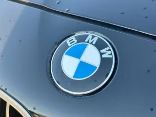 Sedán BMW 5 Series 2012 AWD 550i xDrive 4dr