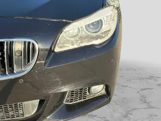 Sedán BMW 5 Series 2012 AWD 550i xDrive 4dr
