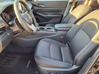 Nissan Altima 2025 2.5 SV 4dr Sedán