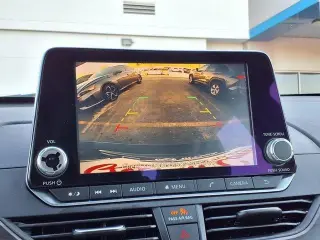 Nissan Altima 2025 2.5 SV 4dr Sedán