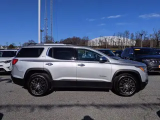 GMC Acadia 2019 4x4 SLT-1 4dr SUV