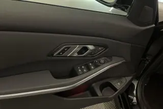 Sedán BMW Serie 3 2020 AWD 330i xDrive 4 puertas