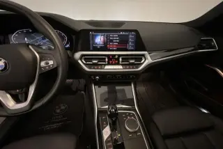 Sedán BMW Serie 3 2020 AWD 330i xDrive 4 puertas