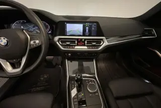 Sedán BMW Serie 3 2020 AWD 330i xDrive 4 puertas