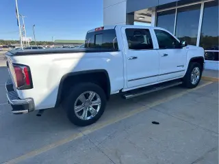 GMC Sierra 1500 2018 4x4 SLT 4dr Crew Cab 5.8 ft. SB
