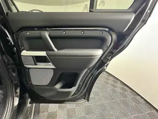 Defender de Land Rover para 2024