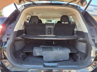 Nissan Rogue 2018 AWD SV 4dr Crossover