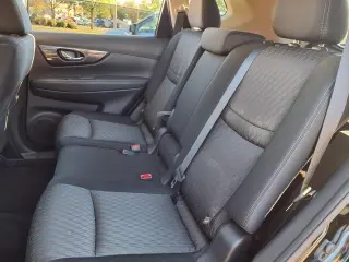 Nissan Rogue 2018 AWD SV 4dr Crossover
