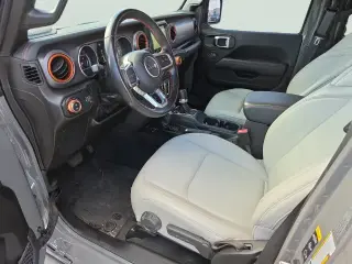 Jeep Gladiator 2023 4x4 Mojave 4dr Crew Cab 5.0 ft. SB