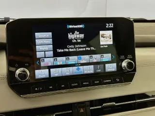Mitsubishi Outlander 2023 AWD SEL SUV 4 puertas