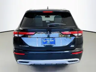 Mitsubishi Outlander 2023 AWD SEL SUV 4 puertas