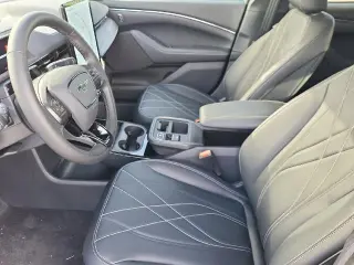 Ford Mustang Mach-E 2025 AWD Select 4dr SUV