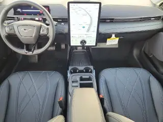 Ford Mustang Mach-E 2025 AWD Select 4dr SUV