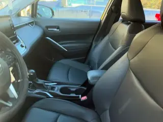 Toyota Corolla Cross 2022 AWD XLE 4dr Crossover