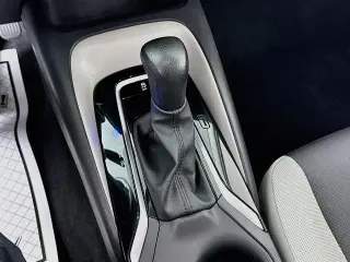 Toyota Corolla 2024 LE 4dr Sedán