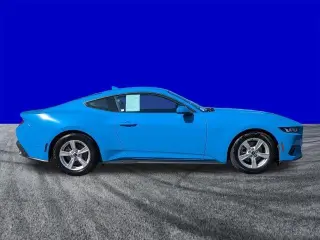 Ford Mustang 2024 EcoBoost 2dr Fastback