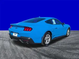 Ford Mustang 2024 EcoBoost 2dr Fastback