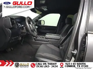 Toyota Tundra 2025 4x2 SR5 4dr Cabina CrewMax Camioneta SB