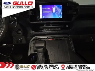 Toyota Tundra 2025 4x2 SR5 4dr Cabina CrewMax Camioneta SB