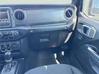 Jeep Wrangler 2023 4x4 Deportivo 4 SUV