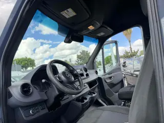 2019 Mercedes-Benz Sprinter Crew Van