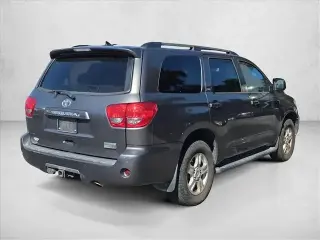 Toyota Sequoia 2016 4x2 SR5 4dr SUV