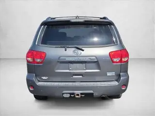 Toyota Sequoia 2016 4x2 SR5 4dr SUV