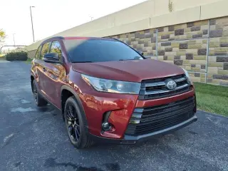 Toyota Highlander 2019 AWD SE 4dr SUV